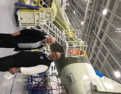Des discussions sur la politique de l’aéronautique sont le fait saillant de la visite d’installations!
