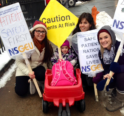 IAM Political Activists Join NSGEU Picket Line